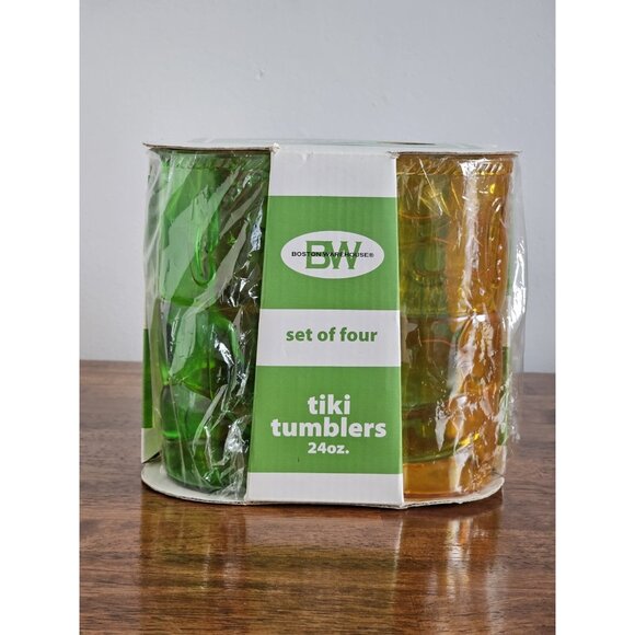 Boston Warehouse Plastic Tiki Tumblers Large - New In Package - Picture 1 of 8